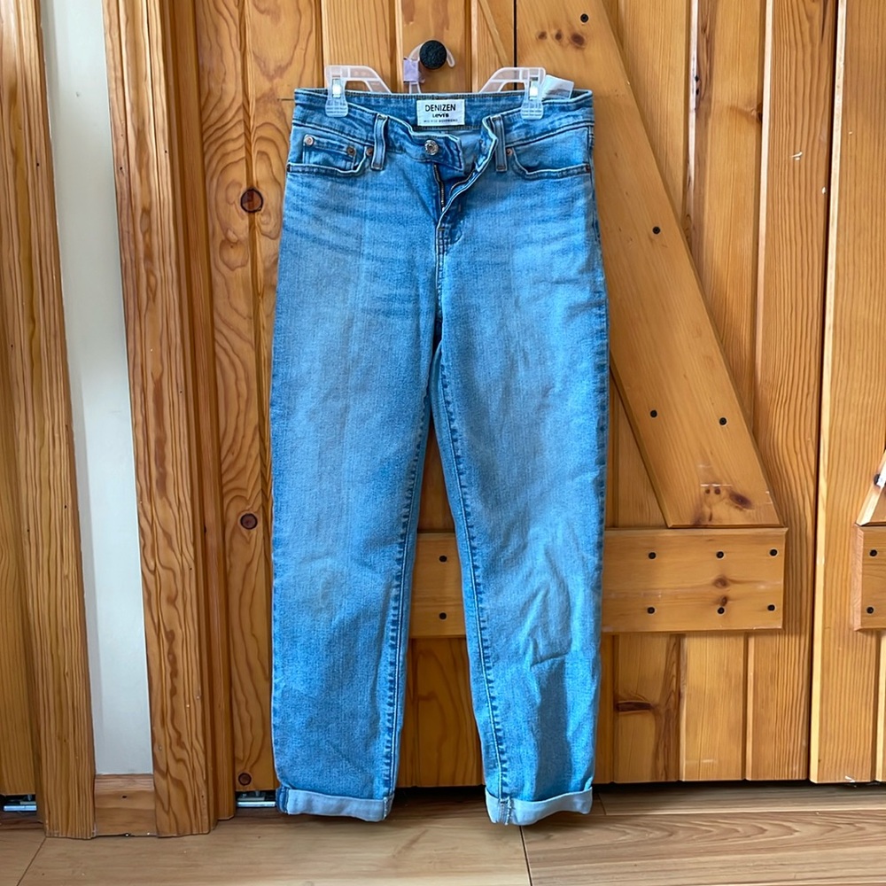 Levis denizen cuffed jeans - size 2 / 26